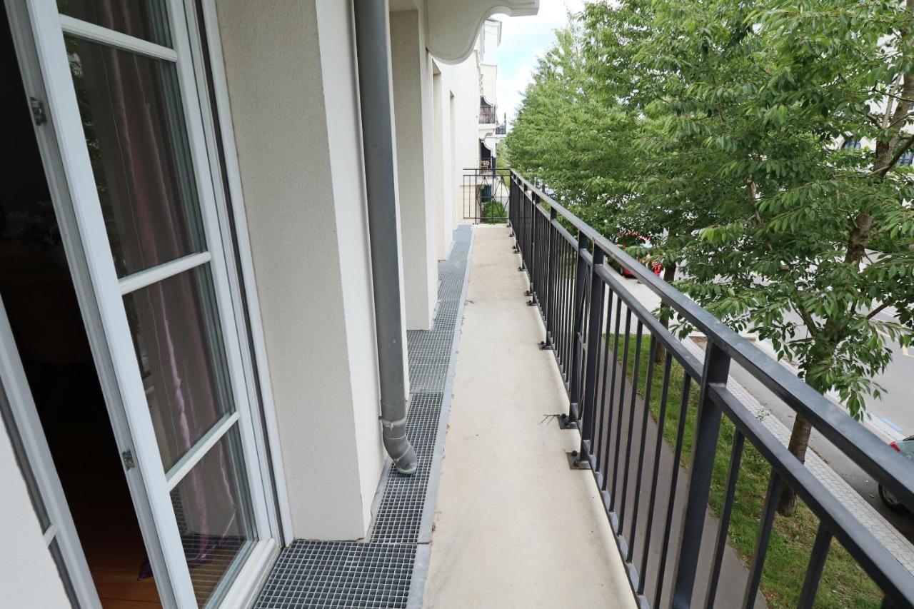 Family Stay - Steps From Disneyland Серри Экстерьер фото